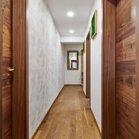 Adelka 106 * Шпіндлерув-Млин