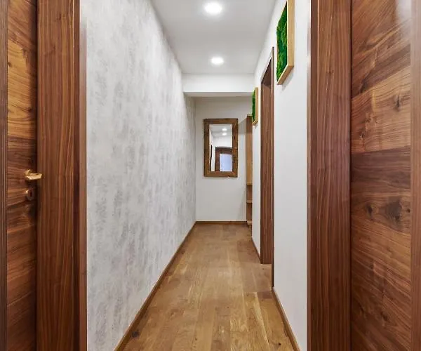 Adelka 106 * Шпіндлерув-Млин